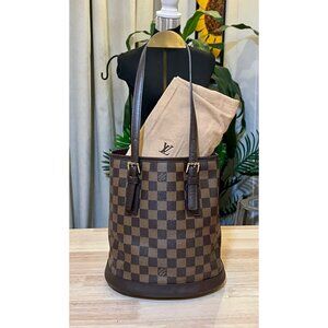 Louis Vuitton Damier Marais PM Bucket Bag